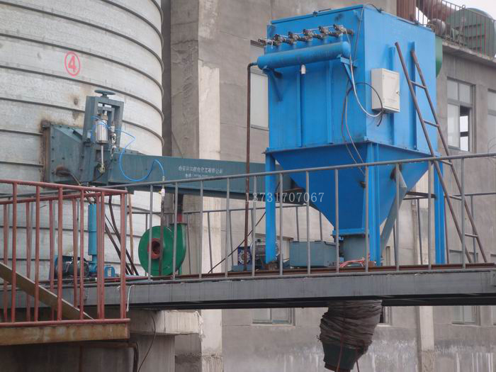 四川水泥廠定購的UF單機布袋除塵器今日已發(fā)貨 四川水泥廠定購的UF單機布袋除塵器今日已發(fā)貨